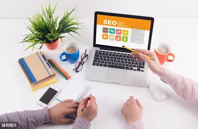 张真源同学上音综被夸能拿格莱美